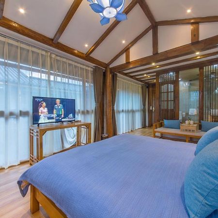桐墅客栈 Lijiang Village House Екстериор снимка