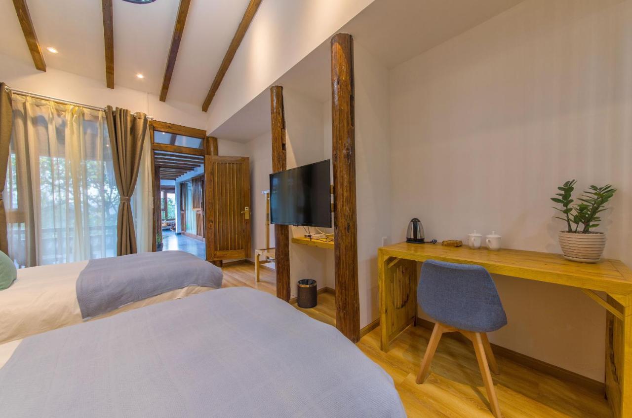 桐墅客栈 Lijiang Village House Екстериор снимка