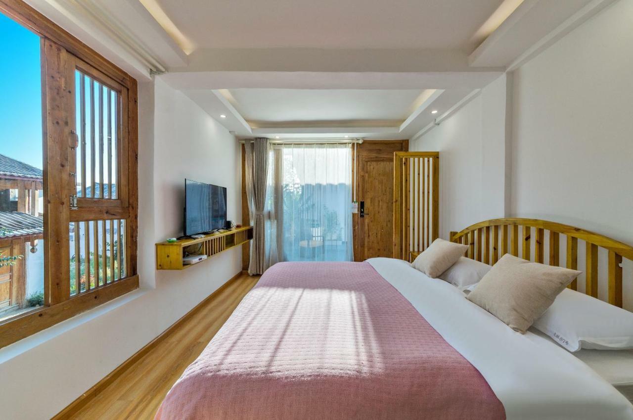 桐墅客栈 Lijiang Village House Екстериор снимка